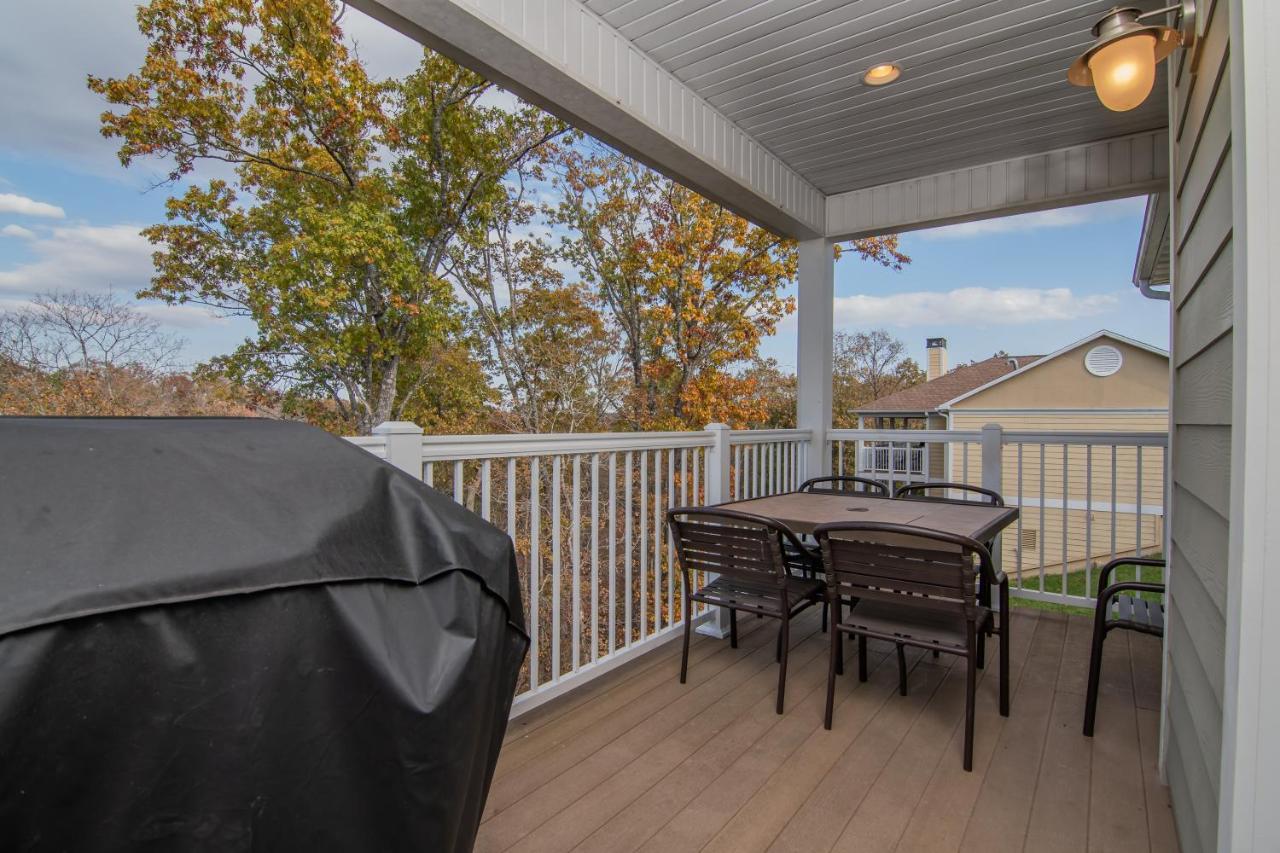 Two Bedroom Villa In The Heart Of Branson! ภายนอก รูปภาพ