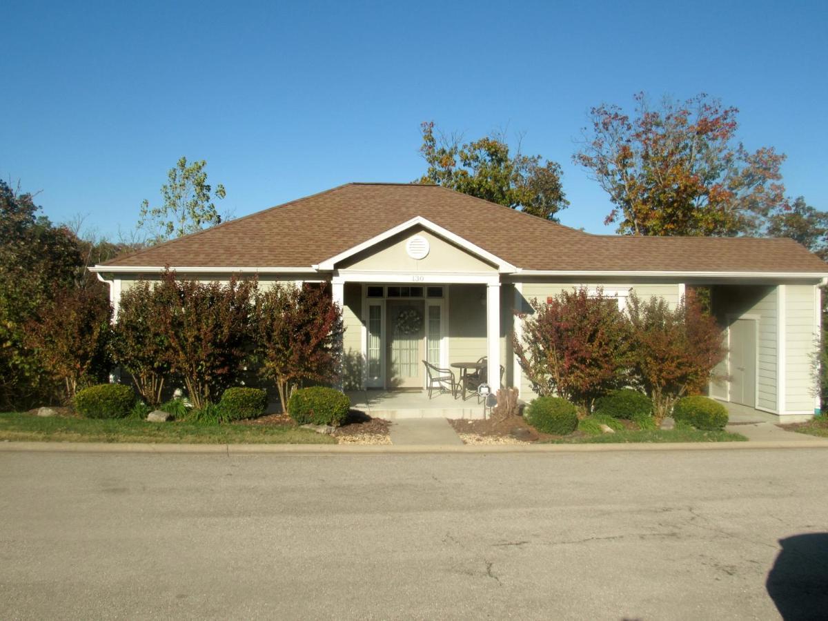 Two Bedroom Villa In The Heart Of Branson! ภายนอก รูปภาพ